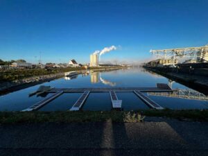 Schwimmsteganlage für Ruderer und Kanuten in Karlsruhe