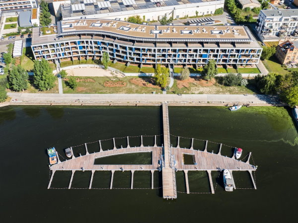 Schwimmsteganlage in Potsdam an der Havel