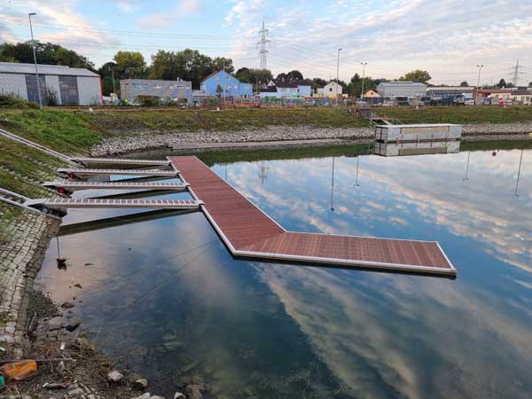 Schwimmsteg Rudersteg Karlsruhe